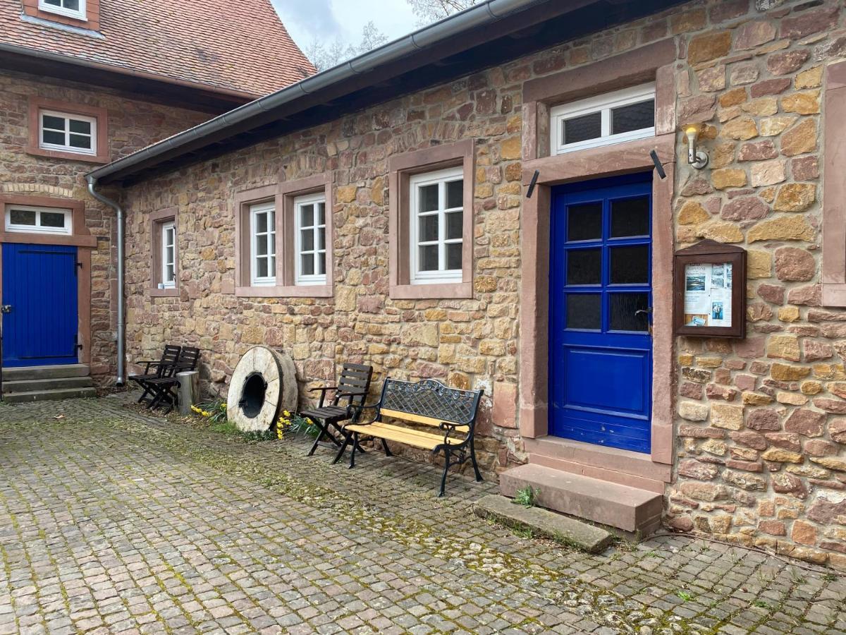Bed and Breakfast Felsenmuehle Neuleiningen Екстер'єр фото
