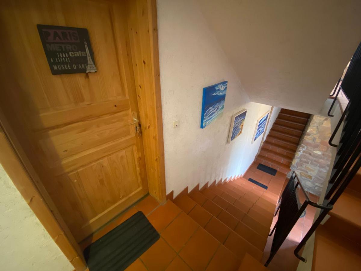 Bed and Breakfast Felsenmuehle Neuleiningen Екстер'єр фото