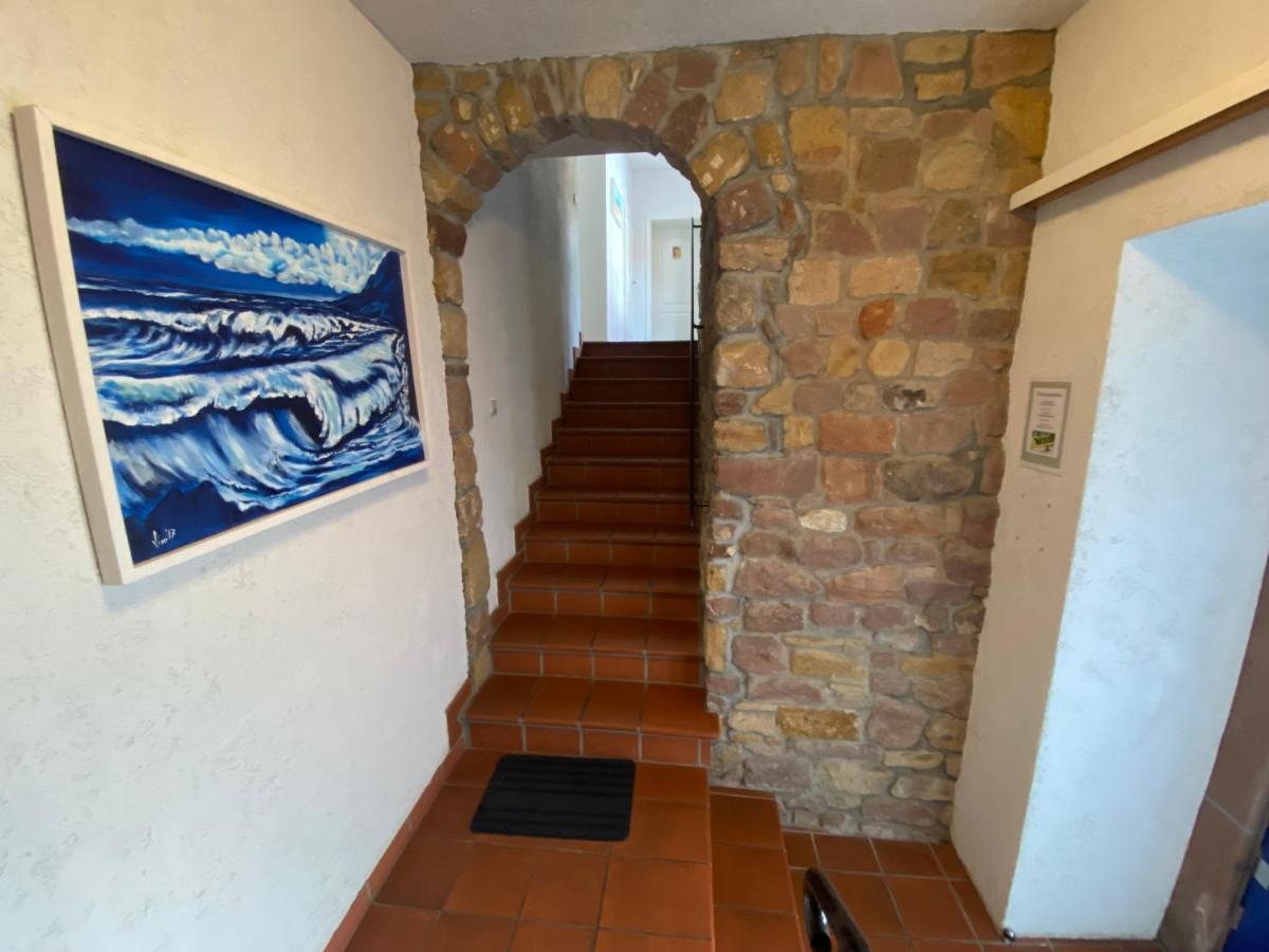 Bed and Breakfast Felsenmuehle Neuleiningen Екстер'єр фото