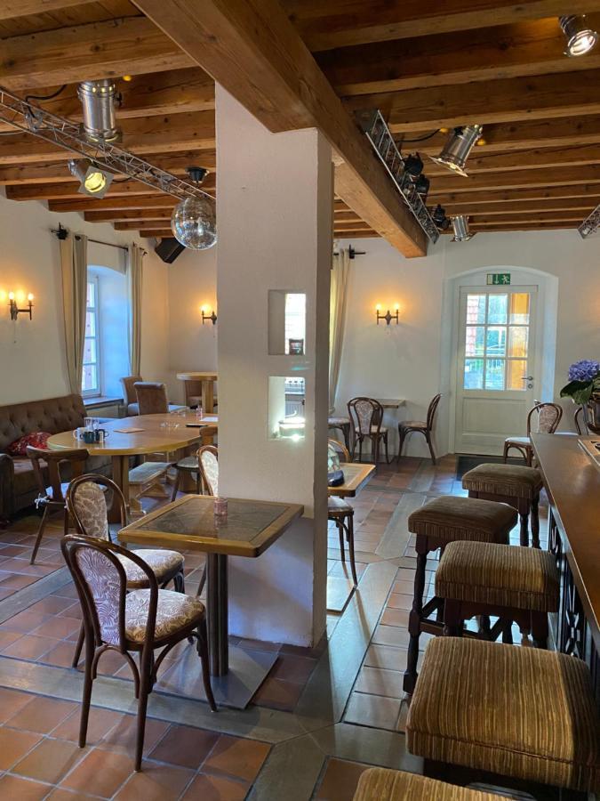 Bed and Breakfast Felsenmuehle Neuleiningen Екстер'єр фото
