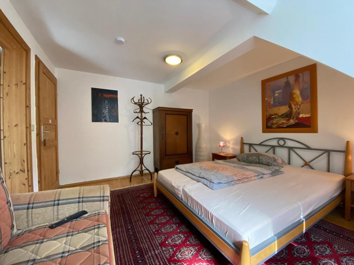 Bed and Breakfast Felsenmuehle Neuleiningen Екстер'єр фото