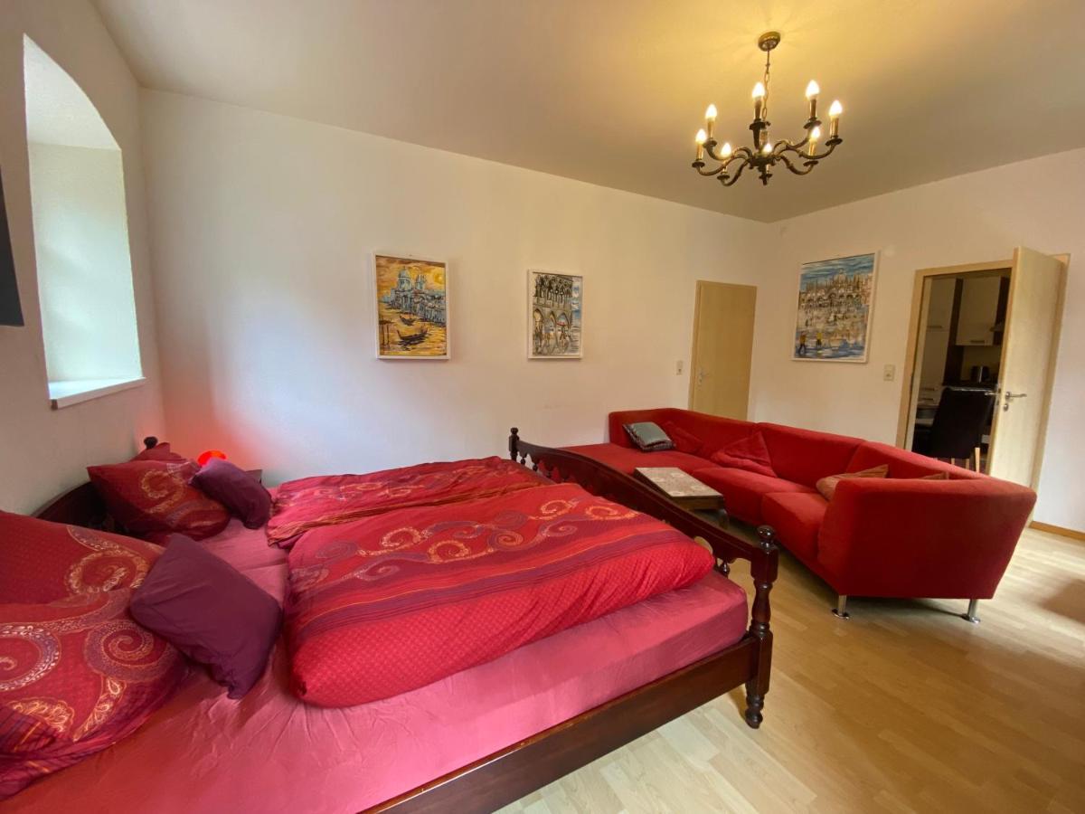 Bed and Breakfast Felsenmuehle Neuleiningen Екстер'єр фото