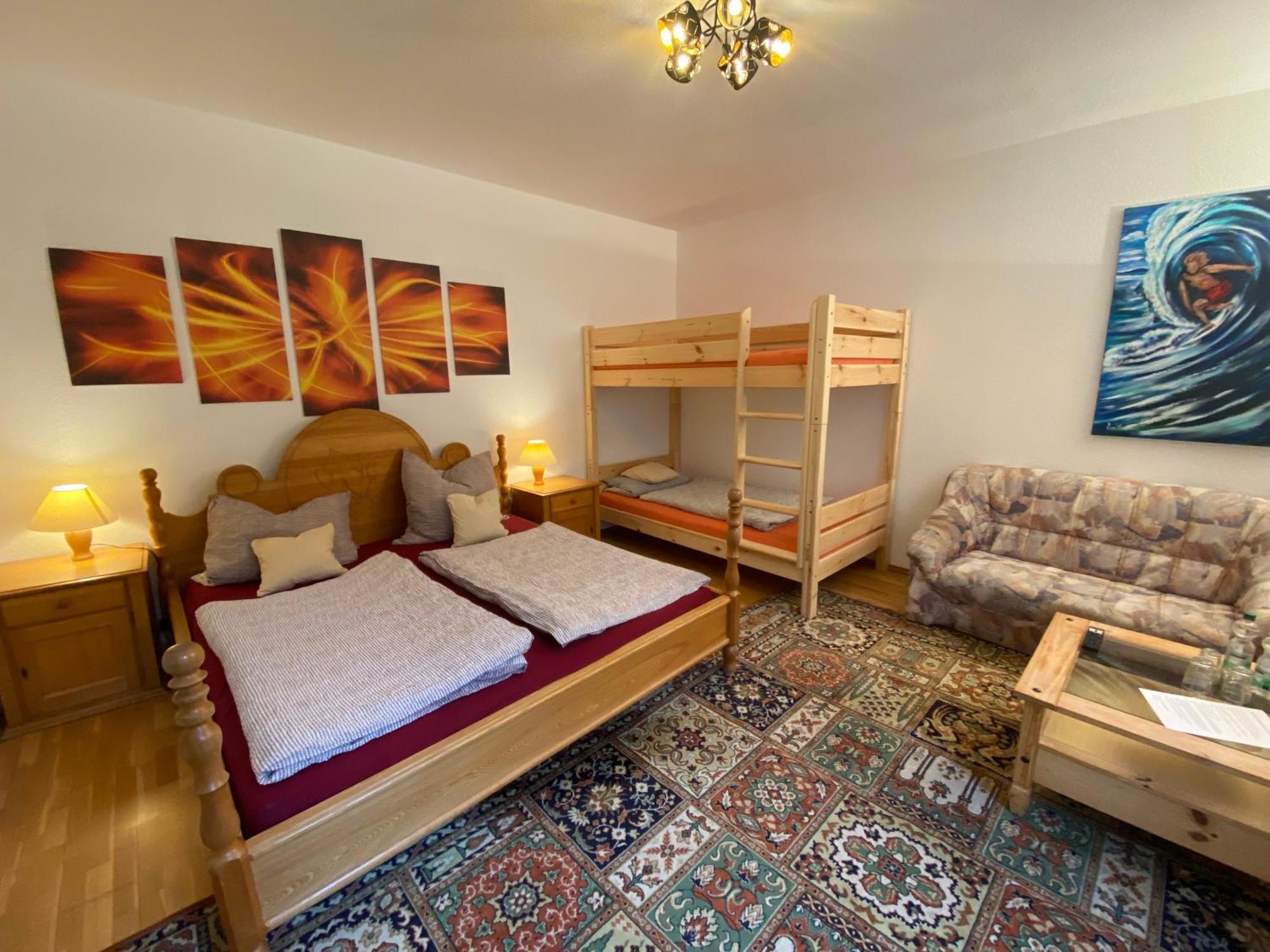 Bed and Breakfast Felsenmuehle Neuleiningen Екстер'єр фото