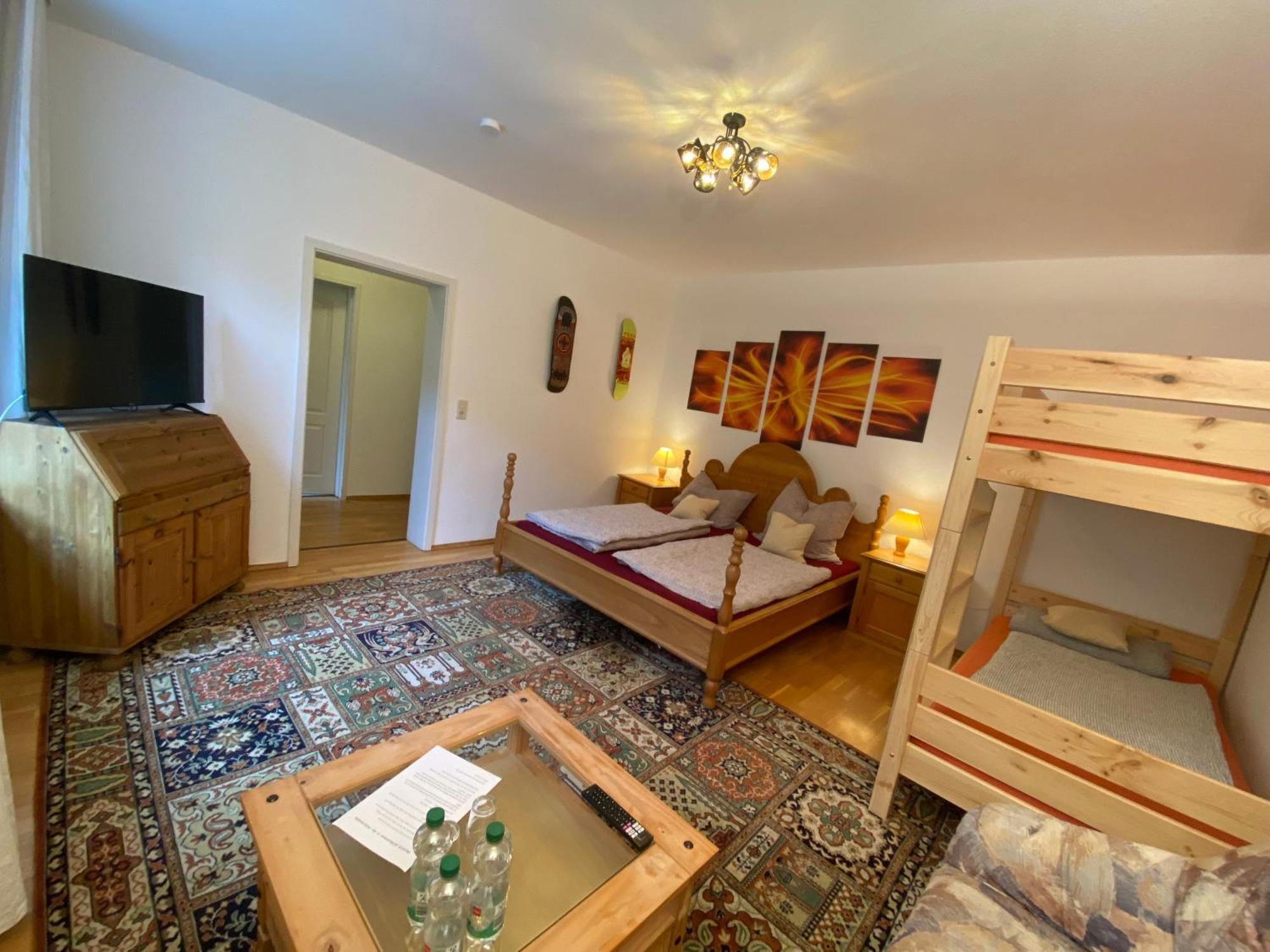 Bed and Breakfast Felsenmuehle Neuleiningen Екстер'єр фото